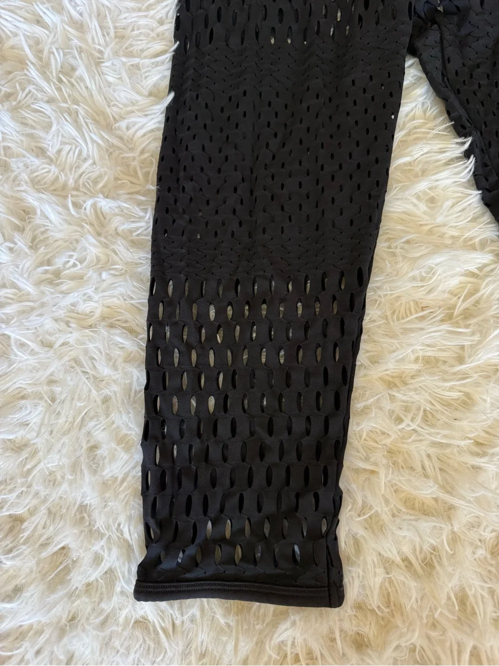 Alo Black Mesh Capri Leggings
